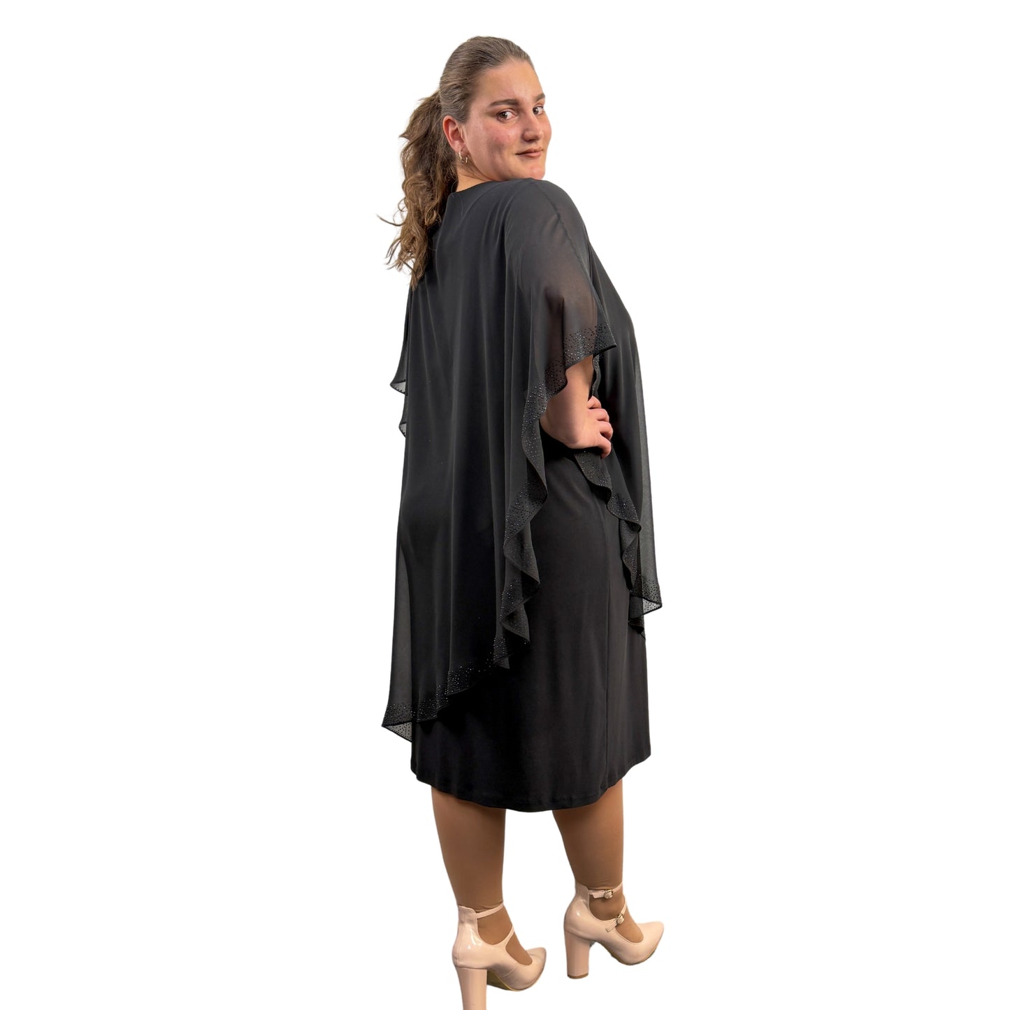 Rochie negră cu voal și pietricele - k1