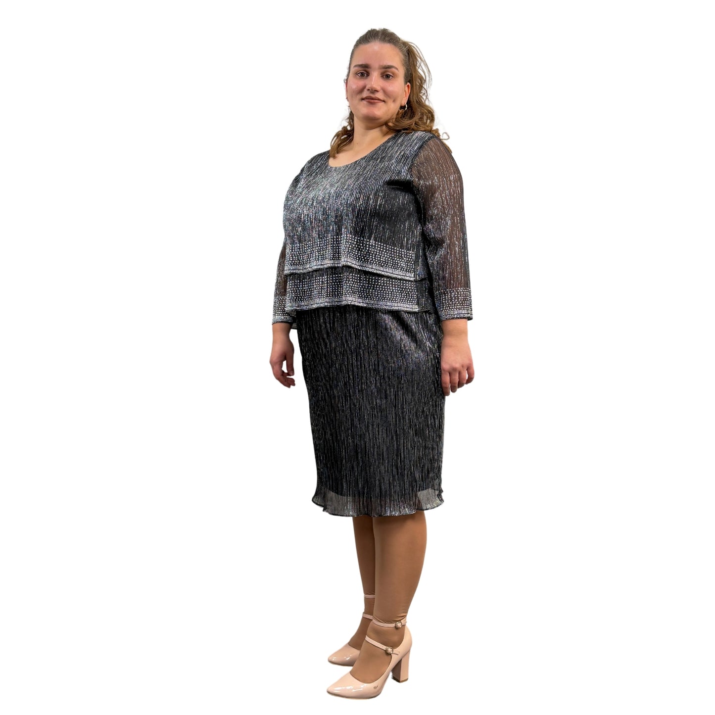 Rochie neagră cu fir argintiu - k1
