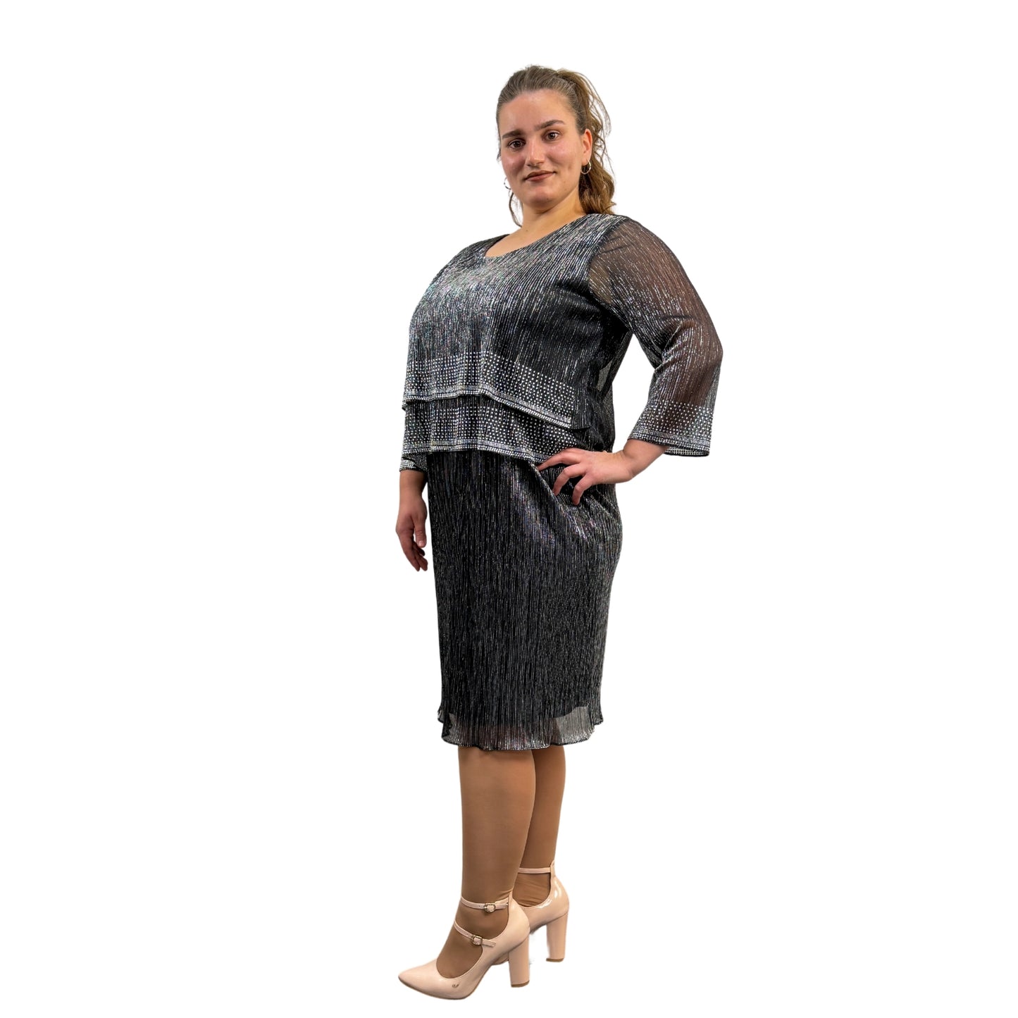 Rochie neagră cu fir argintiu - k1