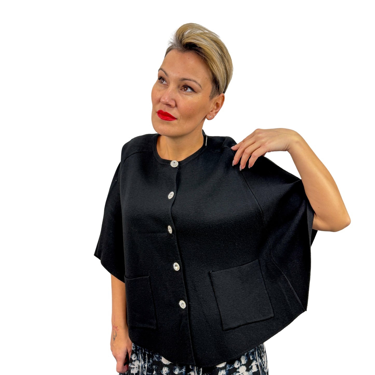 Bluză stil capă neagră- k1