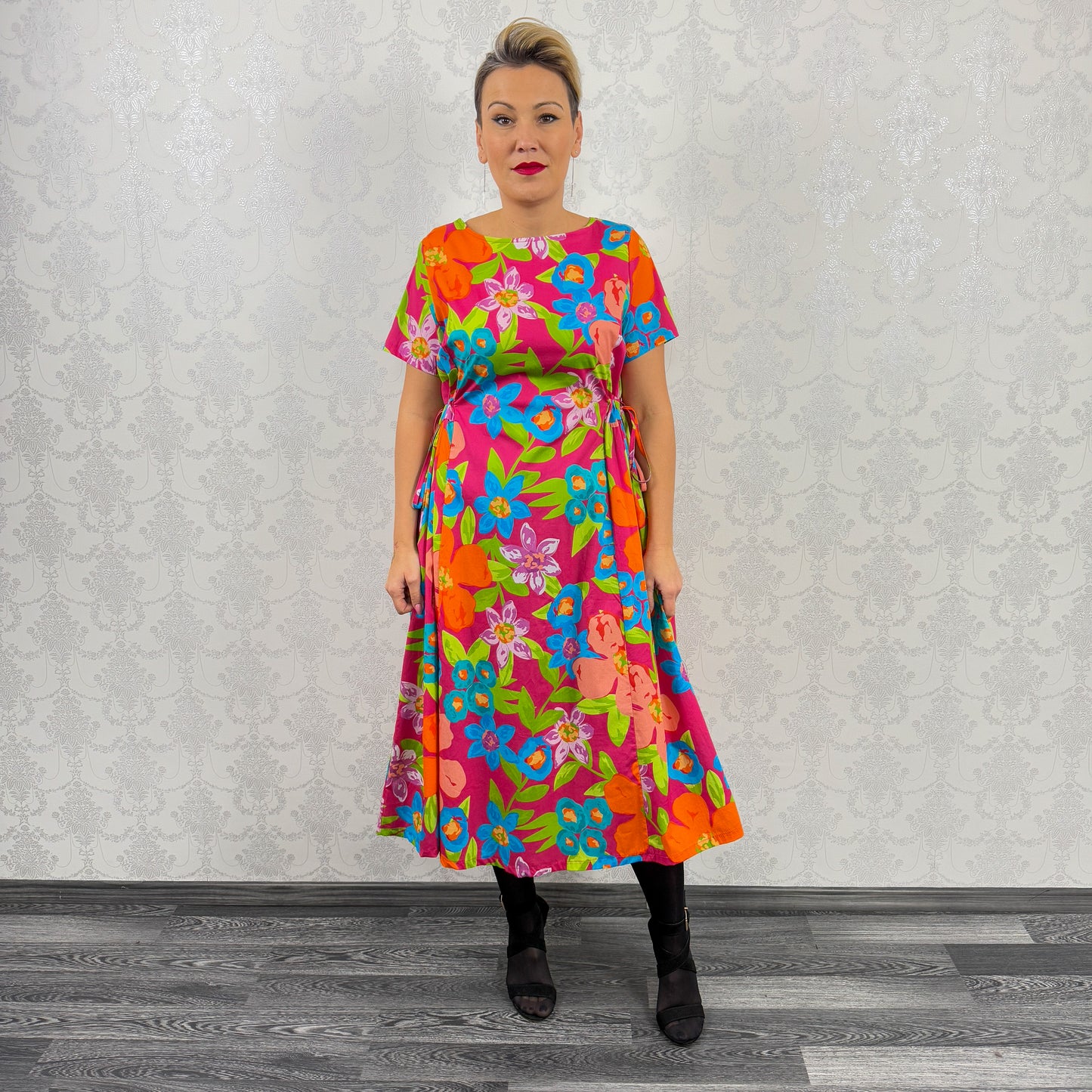 Rochie roz cu flori albastre -k1