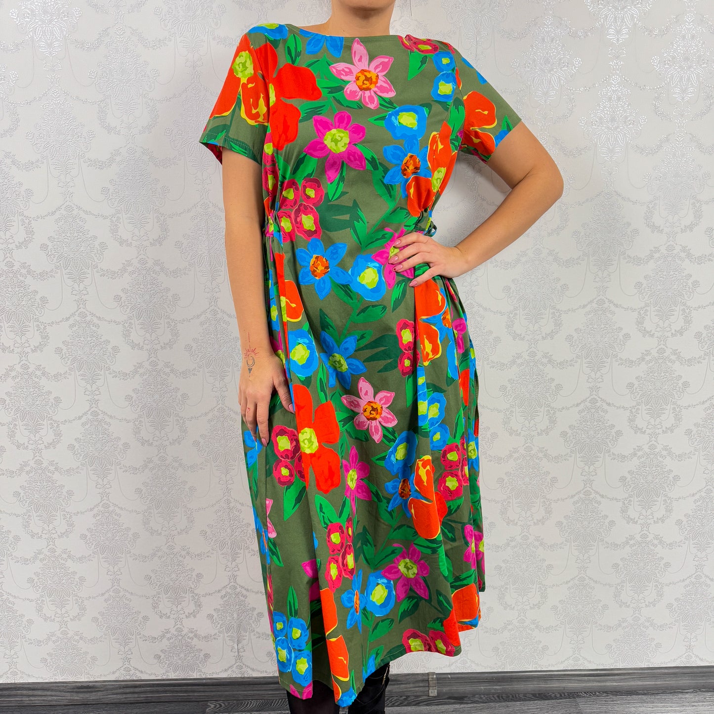 Rochie kaki cu flori portocalii -k1