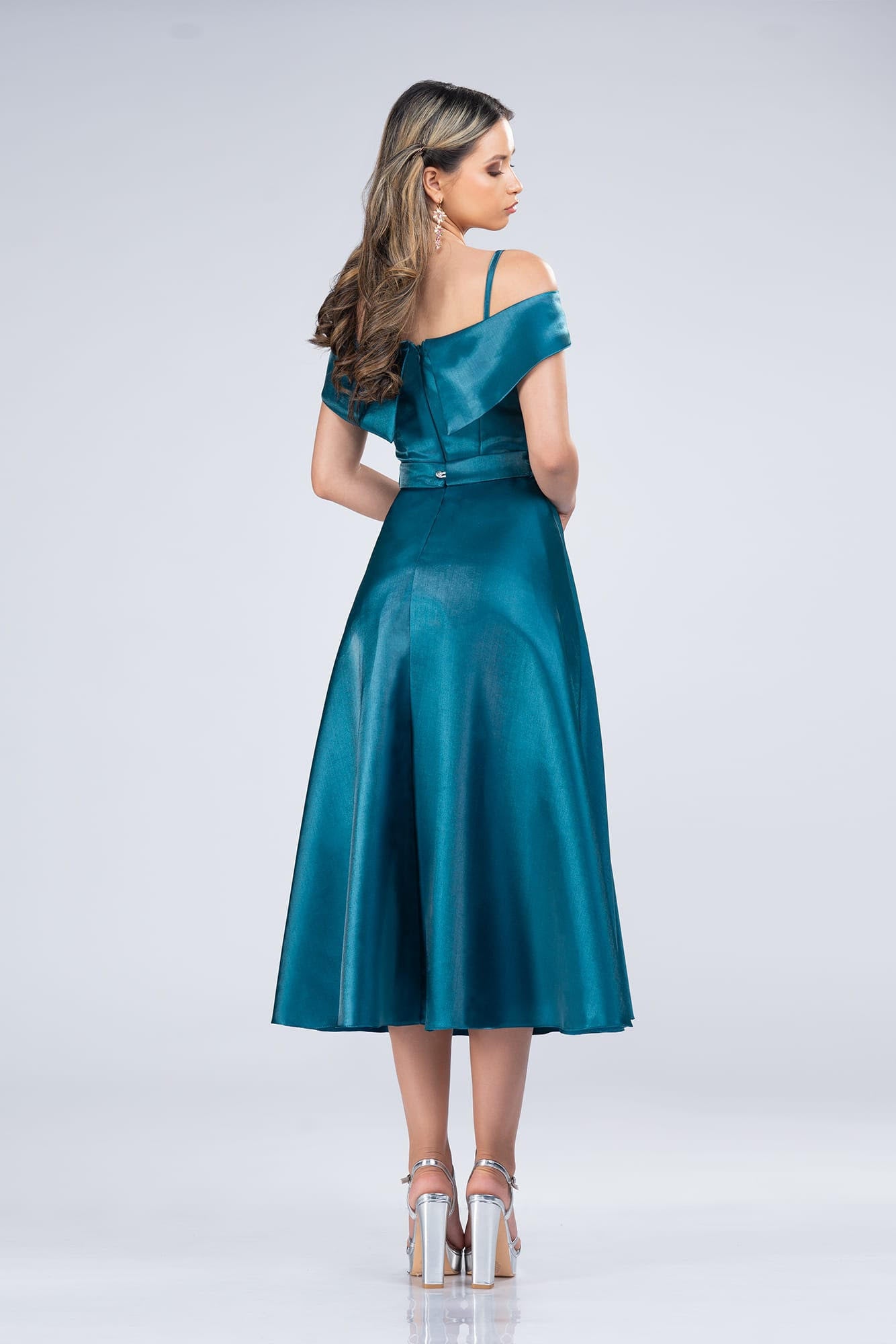 Rochie bej din tafta satinată -k1